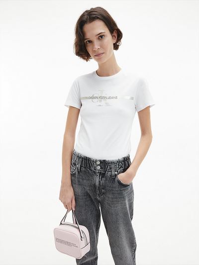 Calvin Klein Ruhák HU969176 | Calvin Klein Organic Cotton Metallic Logo Női Póló Világos Fehér